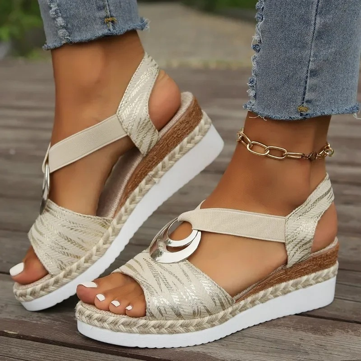Versatile Strap Sandals