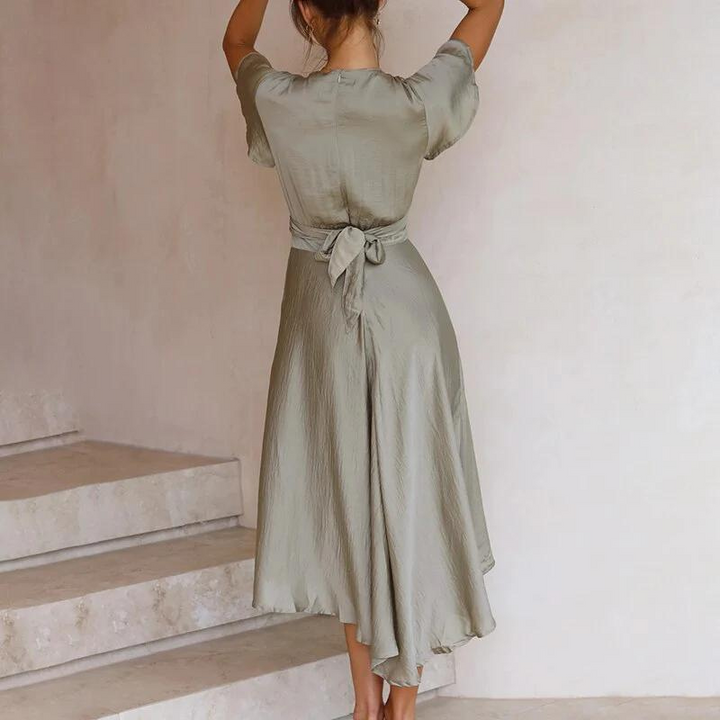 Loose-Fit Summer Midi Dress