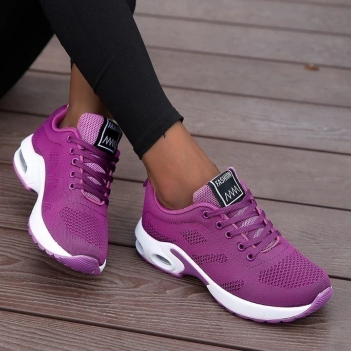 Lightweight Sporty Running Shoes
