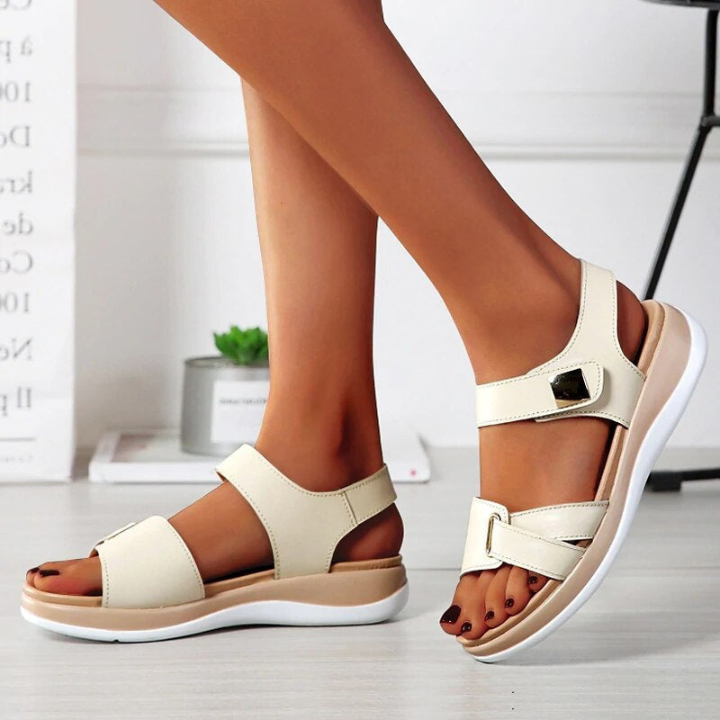 Double Strap Flatform Sandals