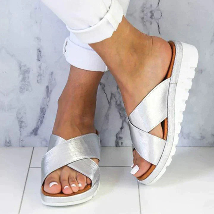 Minimal Summer Sandals