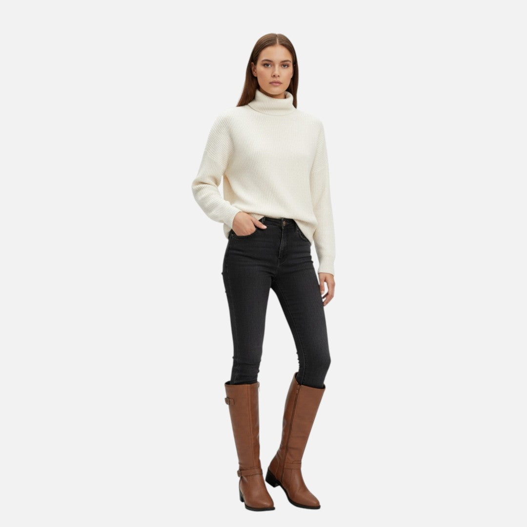 Valmonti | Women’s Pointed-Toe Long Boots