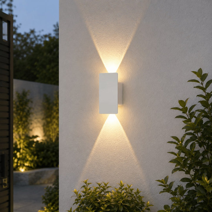 HARMONYLIGHT – Elegant LED Wall Light for Indoor and Outdoor Use