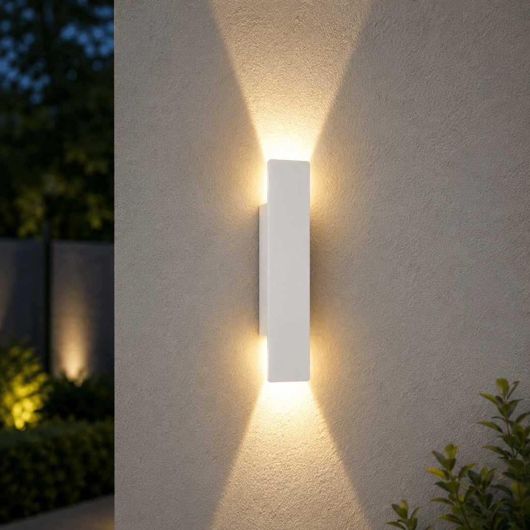 HARMONYLIGHT – Elegant LED Wall Light for Indoor and Outdoor Use