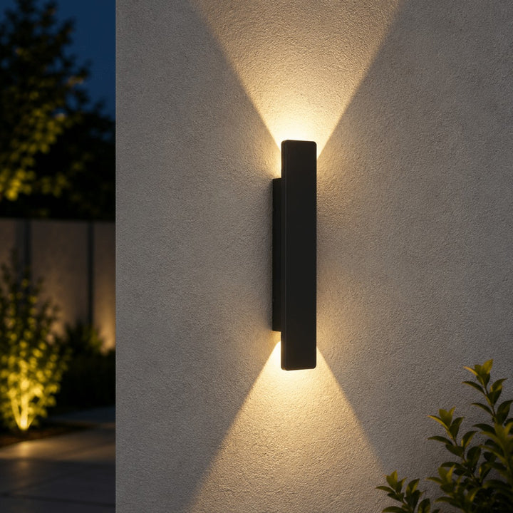 HARMONYLIGHT – Elegant LED Wall Light for Indoor and Outdoor Use