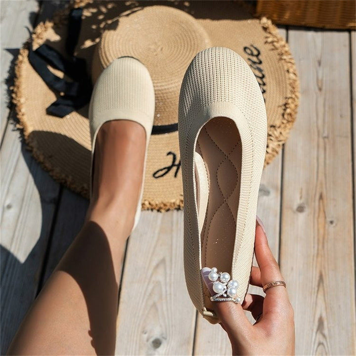 Round-Toe Ballet Flats
