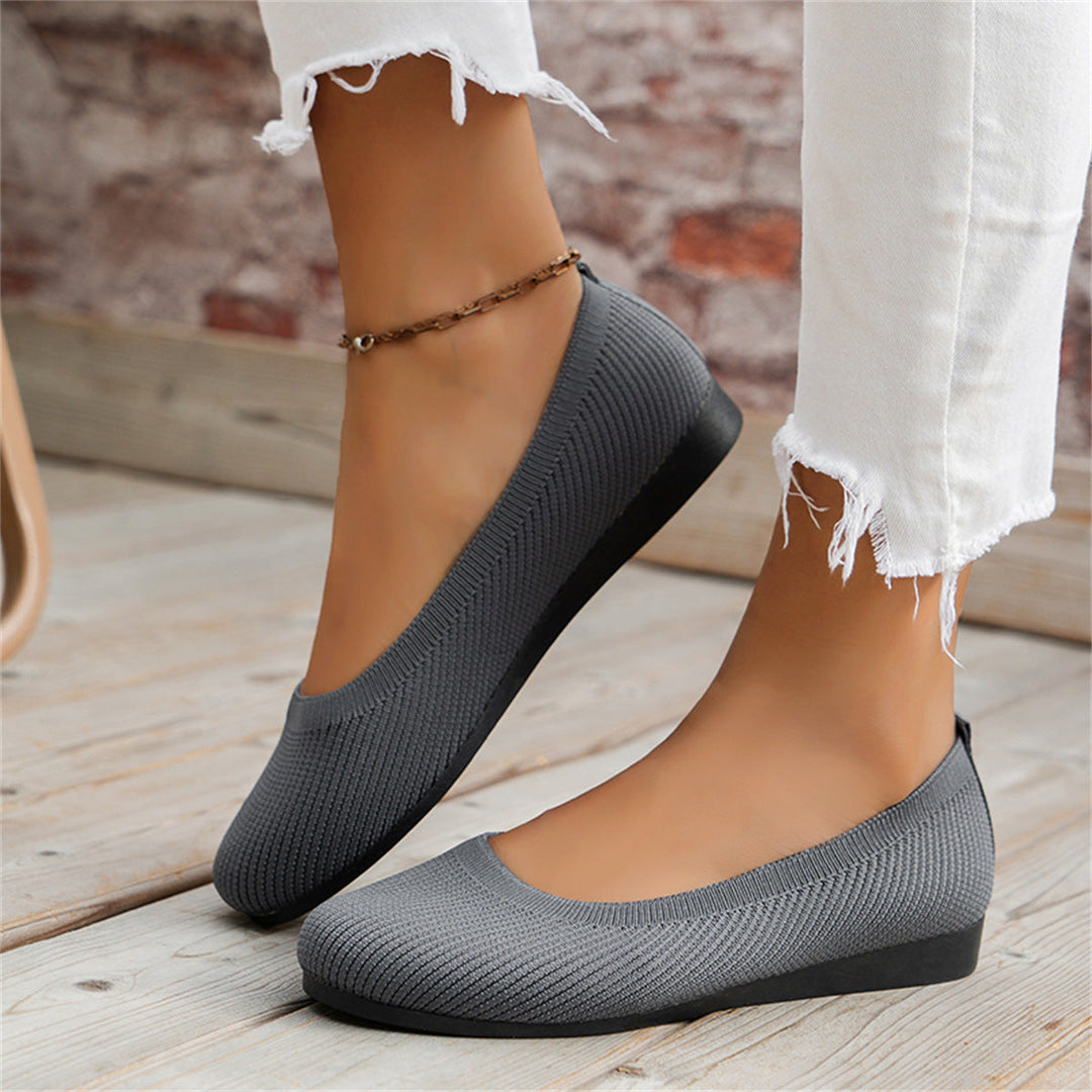 Round-Toe Ballet Flats