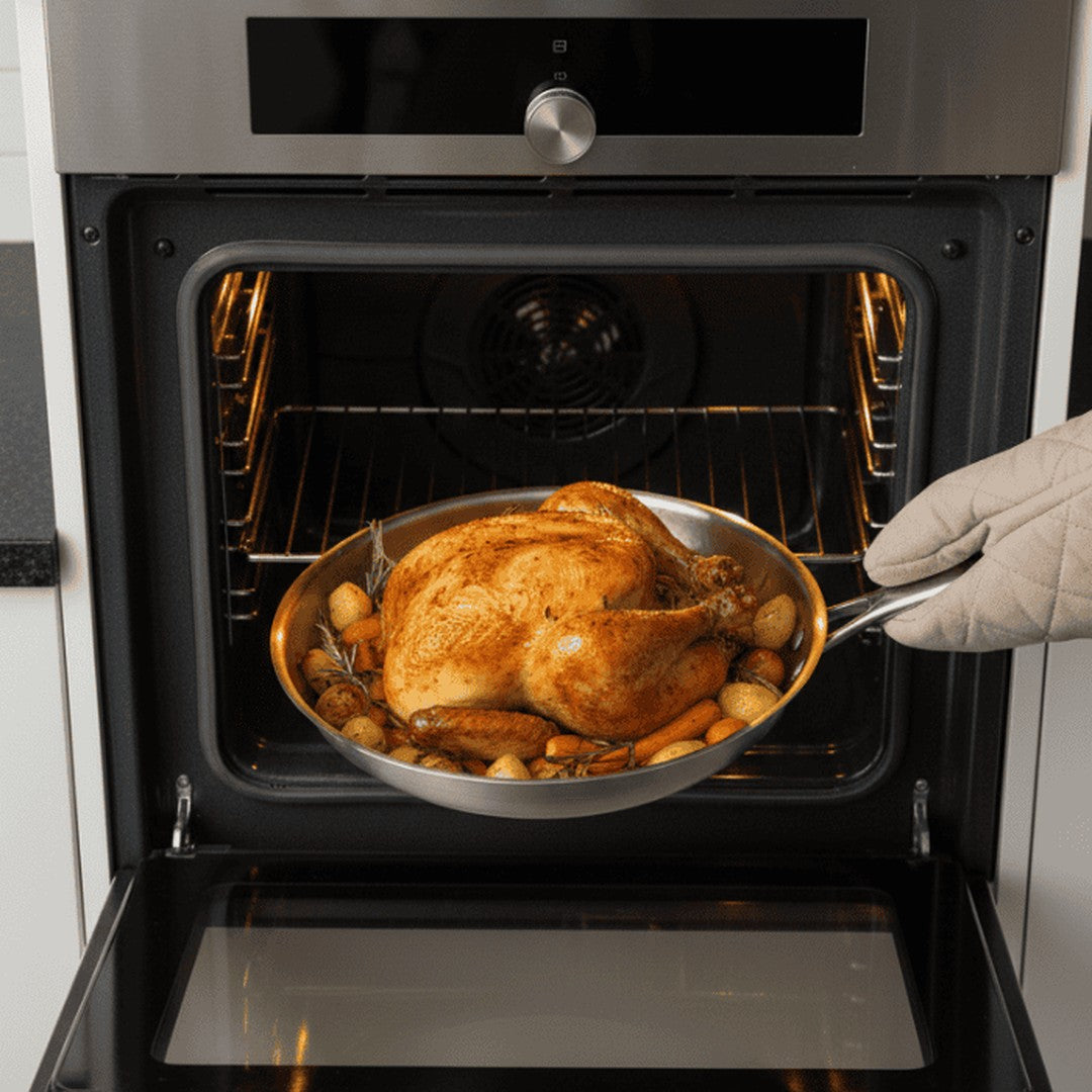 TITAN-PREMIUM PAN - High-quality titanium pan without coating for all hob types
