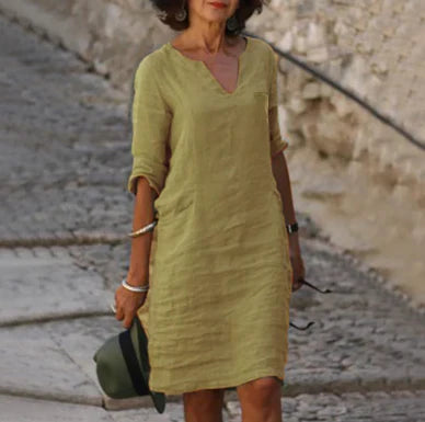 Casual V-neck Half-Sleeve Shift Dress