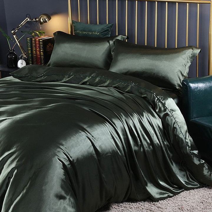Luxury Silk/Satin Bedding Set (4-Piece) - SilkSleep-150cm Fitted Sheet + Duvet 200x230cm + 2 Pillowcases-Emerald Green-State of Style