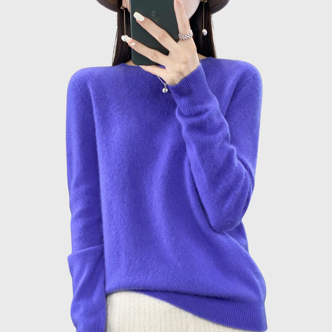 C&M® | Warm Sweater for Cold Days Carol & Margaret Wilmington