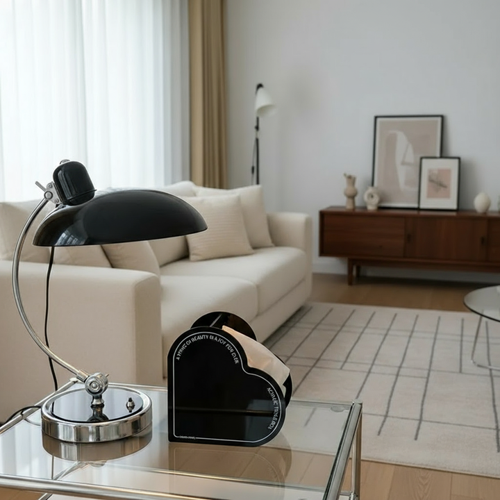 Curved Metal Table Lamp | Bauhaus-Inspired Design