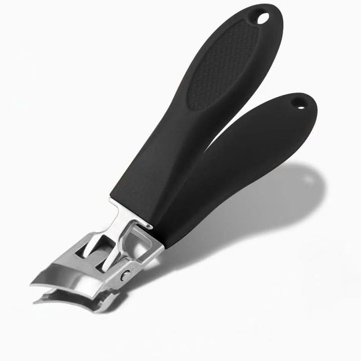 Wide-Opening Nail Clipper